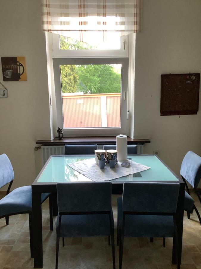 Neu Renoviert 2025! 4Zimmer 8 Einzelbetten Ferienwohnung Zeche Zollverein Essen Dış mekan fotoğraf