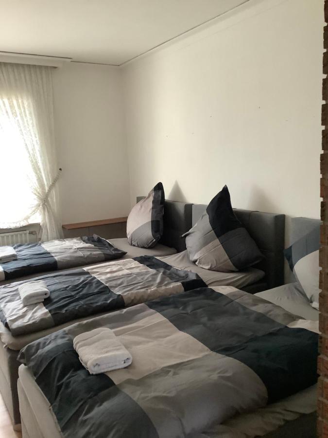 Neu Renoviert 2025! 4Zimmer 8 Einzelbetten Ferienwohnung Zeche Zollverein Essen Dış mekan fotoğraf