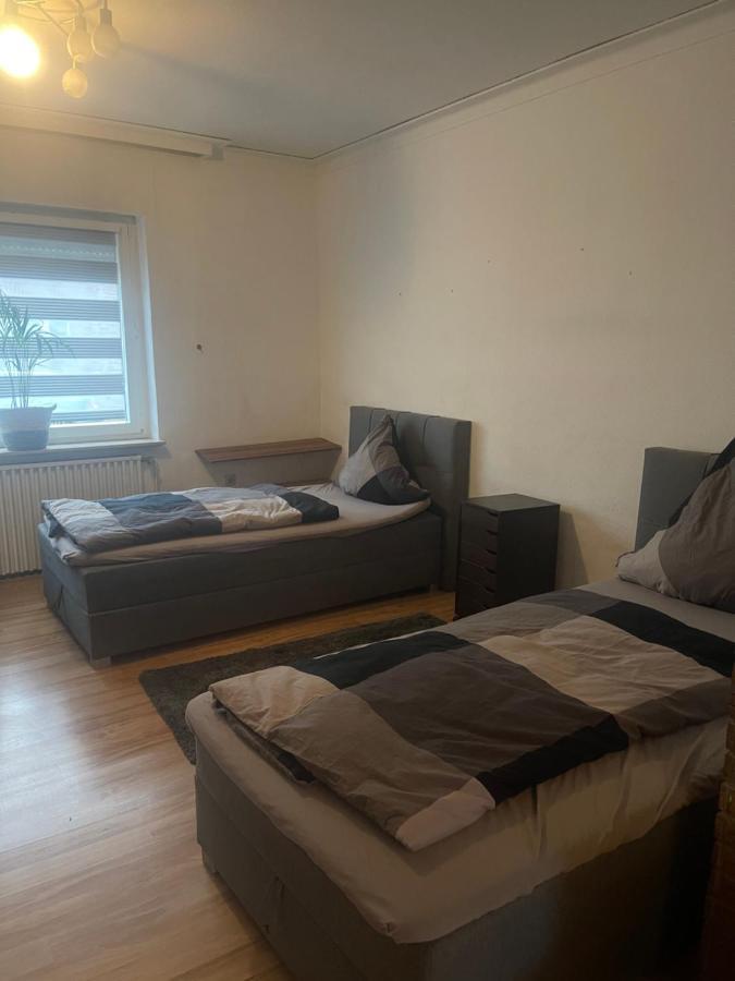 Neu Renoviert 2025! 4Zimmer 8 Einzelbetten Ferienwohnung Zeche Zollverein Essen Dış mekan fotoğraf