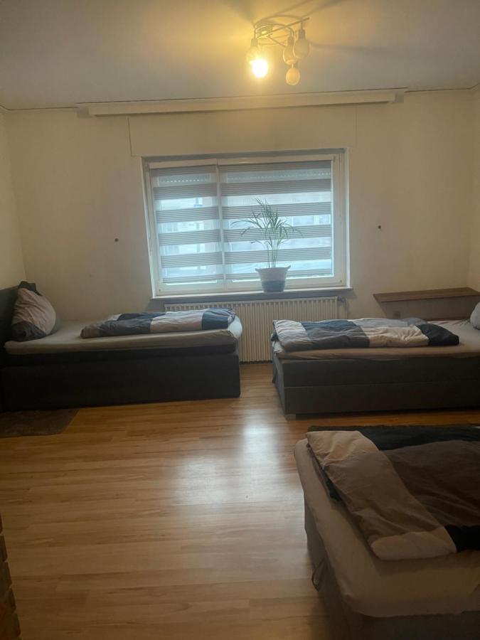 Neu Renoviert 2025! 4Zimmer 8 Einzelbetten Ferienwohnung Zeche Zollverein Essen Dış mekan fotoğraf